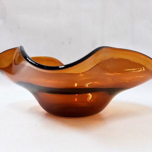 Glass bowl with wavy edge freeform amber glass like new
