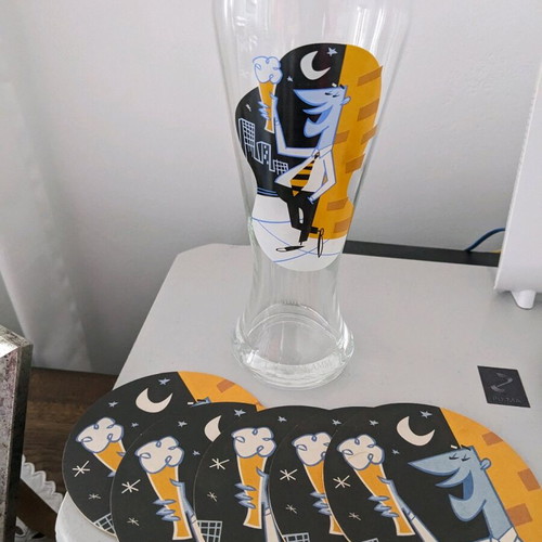 Ritzenhoff collectible beer glass new with five coasters