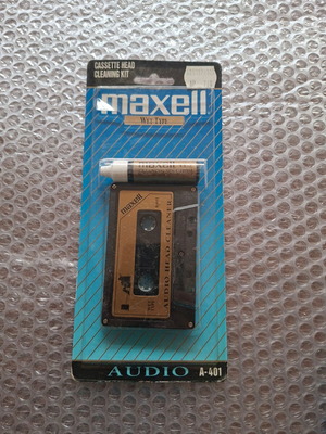 Maxell A-401 комплект за почистване на касетни глави винтидж, нов