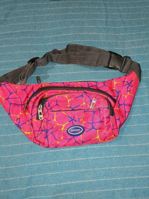 Waist bag like new with 3 compartments, multicolor