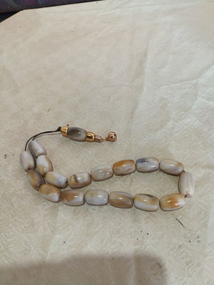 Worry beads like new, seventeen large 2.5 cm beads, decorative use