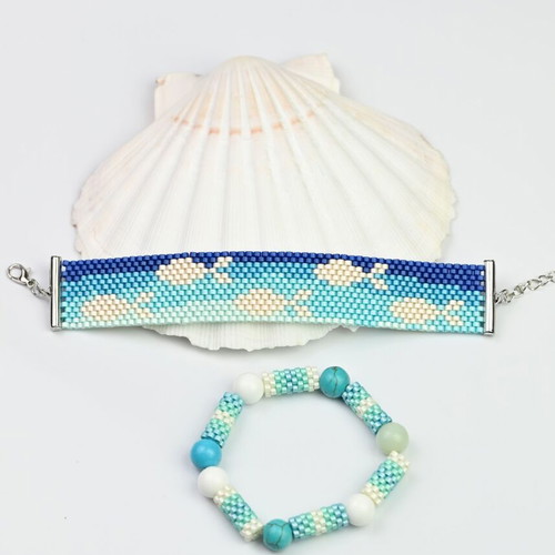 Bracelet “More” handmade in blue and white