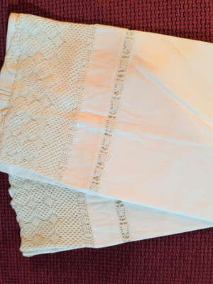Pair of pillowcases 50x70 cotton fabric with knitted edging and openwork