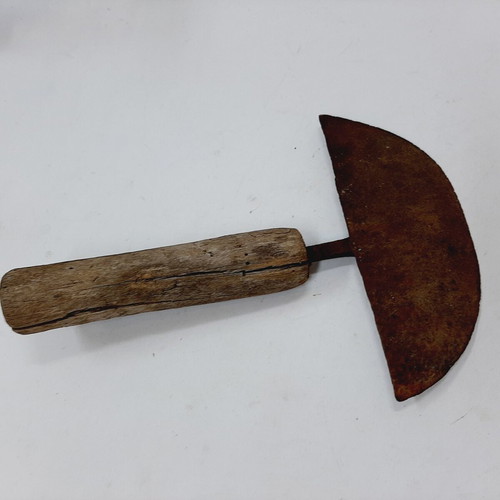 Antique hand-forged sarashka bicikya tool