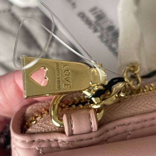 Love Moschino light pink crossbody phone pouch wallet new with tags