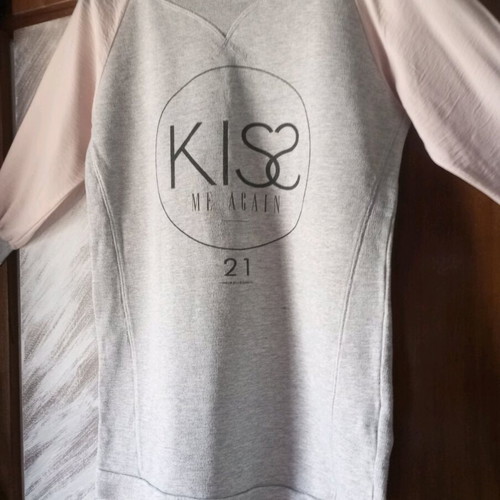 Stradivarius sweatshirt dress like new with grey and pink satin sleeves