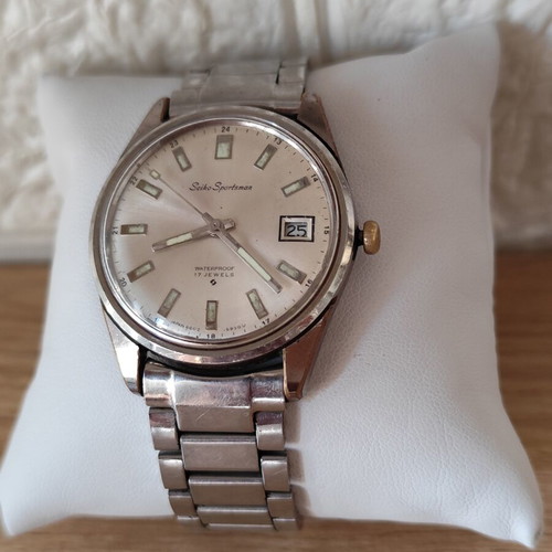 Seiko Sportsman 17 Jewels manual winding wristwatch used, vintage