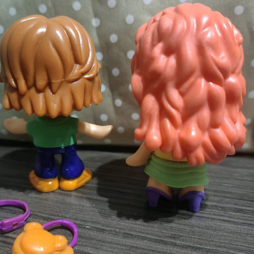 Pinypon mix is max collectible figures like new, 2 pieces