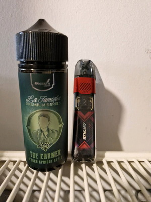 Vape juice The Earner peach apricot apple 120ml και vape ARGUS καινούργια