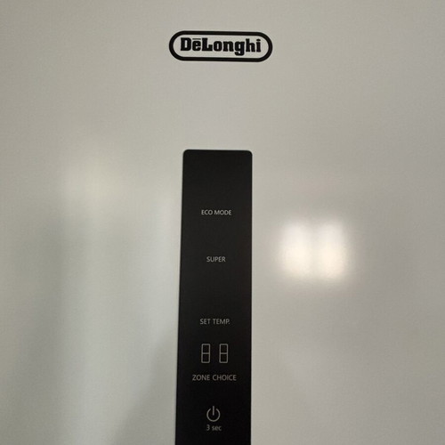 Delonghi fridge freezer
