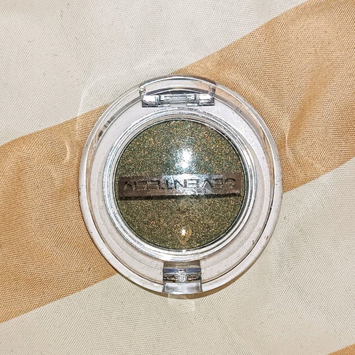 Seventeen Star Sparkle eyeshadow new, olive green