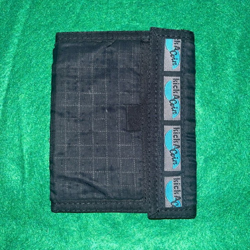 Fabric wallet like new, large