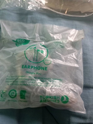 Turkish Airlines food set and earphones new