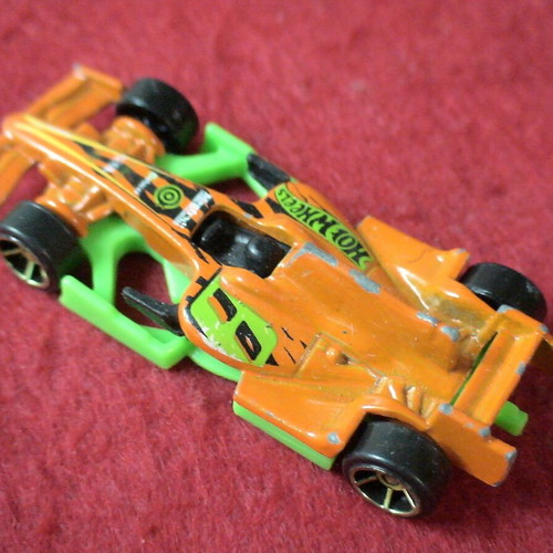 Hot Wheels Super Rigs Big Rig Heat used orange