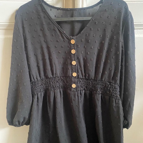 Black dress with buttons like new, size M