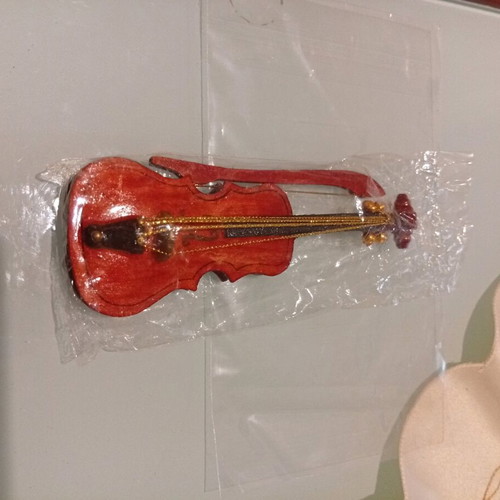 Handmade wooden violin ornament 2 pieces new