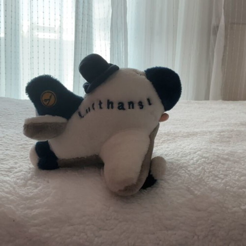 Kidstoy airplane stuffed toy like new, very soft