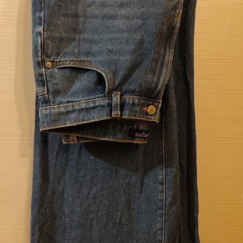 Jeans wide leg size 32 and large like new