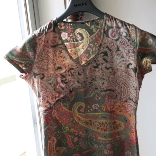 Women's cotton summer dress size M like new, multicolored