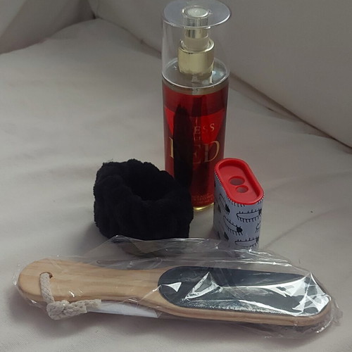 Body mist used and personal care items set