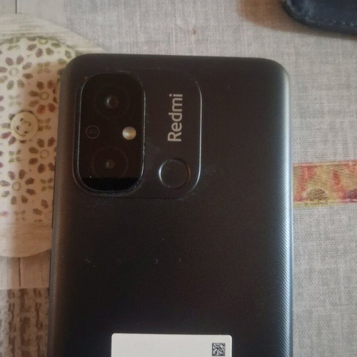 Xiaomi Redmi 12C σαν καινούργιο, κίτρινο, 128GB, Dual SIM με 2 θήκες