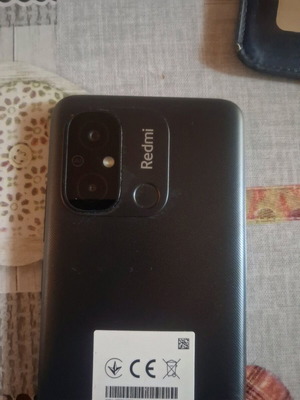 Xiaomi Redmi 12C σαν καινούργιο, κίτρινο, 128GB, Dual SIM με 2 θήκες