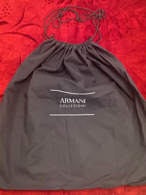 Πουγκί Armani καινούργιο μαύρο αποθήκευσης