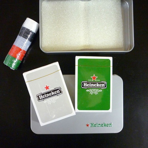 Heineken collectible playing cards with chips in metal box new