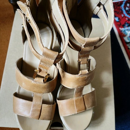 Ugg Kolfax σανδάλια 38 νούμερο σαν καινούργια, καλοκαιρινά