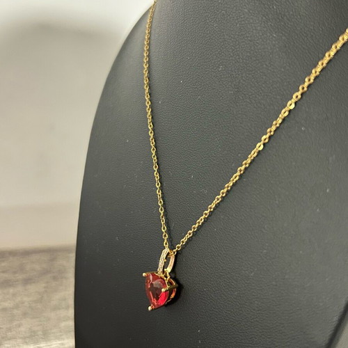 Saint Valentine heart pendant with zircon and gold-plated chain