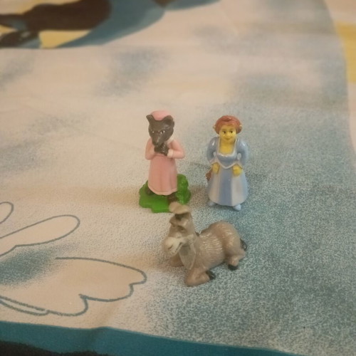 Kinder Shrek figures used, set