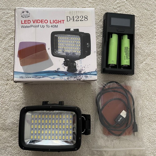 Underwater flashlight new waterproof with 3 filters and Panasonic 18650 batteries