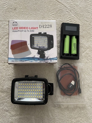 Underwater flashlight new waterproof with 3 filters and Panasonic 18650 batteries