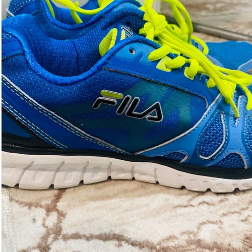 Fila athletic shoes like new, size 41, blue and yellow