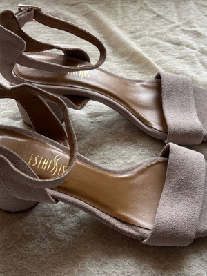 Esthissis suede heel sandals new, size 40, pink