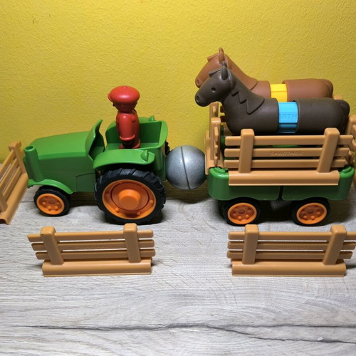 Smartmax Magnetic Construction Tractor like new