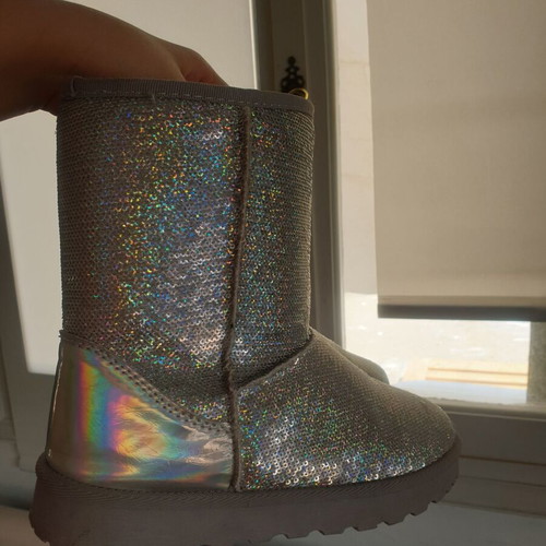 Winter boots A To Z Greek used, turquoise and silver, with fur inside