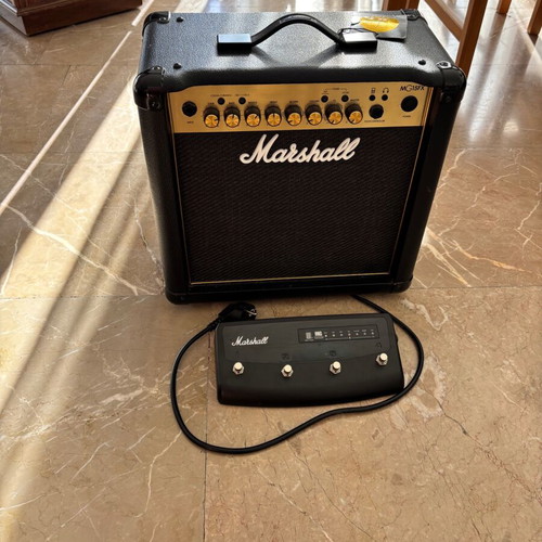 Marshall MG15GFX Combo guitar amplifier 15W black