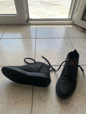 Wrangler casual black shoes new, size 41