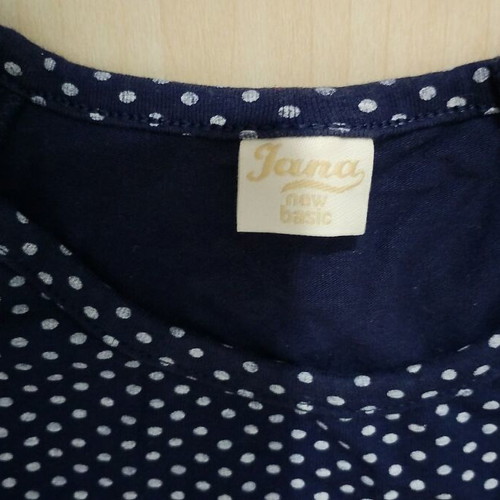 Children's blue polka dot cotton blend blouse and purple Benetton shorts set