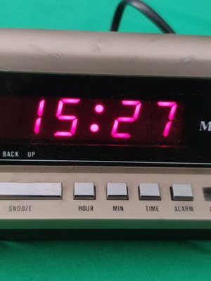 Myoko DC-2020 vintage ψηφιακό ρολόι-ξυπνητήρι σαν καινούργιο με το κουτί του