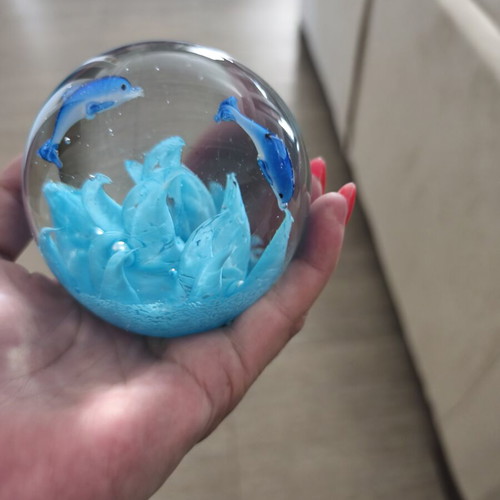 Decorative ball with Murano designs inside, like new