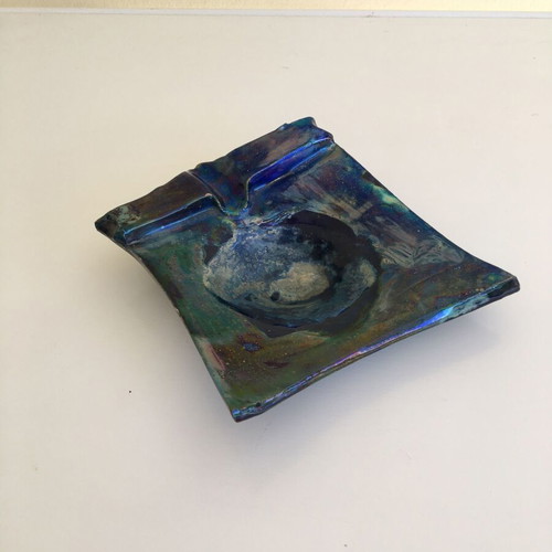 Ceramic ashtray like new