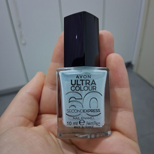 Avon Ultra Colour 60 Second Express nail polish light blue, used once