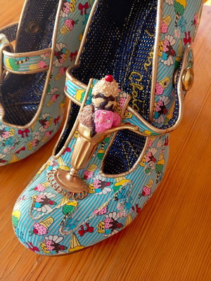 Irregular Choice Oz Smooth Ice Cream shoes size 40 new, multicolor