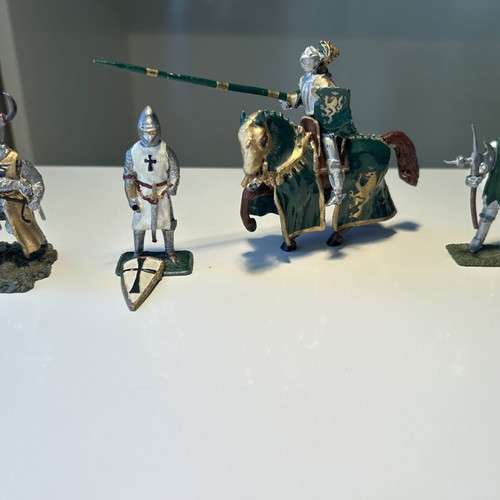 Four lead knights used, one shield detached