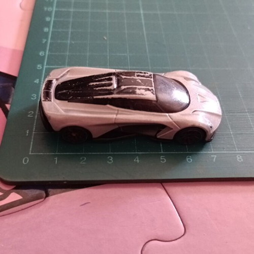 Hot Wheels Aston Martin Valhalla Concept σε κλίμακα 1:64 σαν καινούργιο