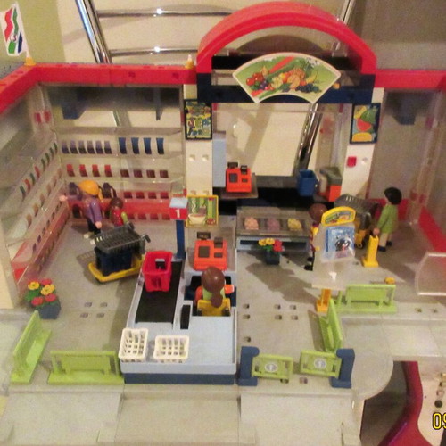Playmobil Supermarket set 90s used