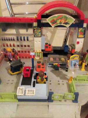 Playmobil supermarket στημένο 90ς μεταχειρισμένο