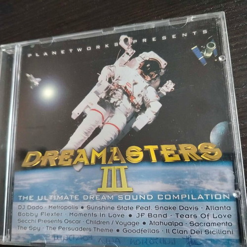 Dreamasters III CD like new, electronic music